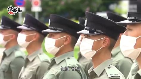 gab_香港警察再也不说“Yes Sir”了